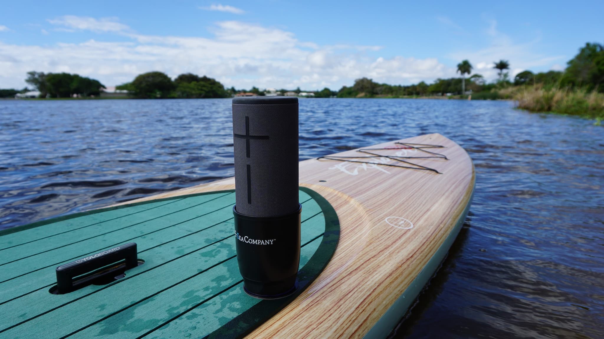 E-Sea Cup Original-Suction Mounted Cup Holder-Black Holding Wireless Speaker