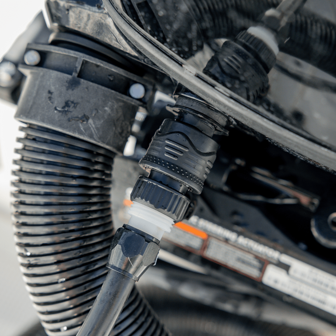Flush Port Quick Connect for Suzuki